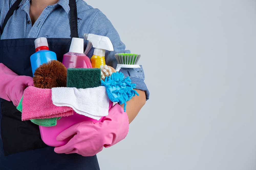 Employer une femme de ménage au noir : quels sont les risques ?